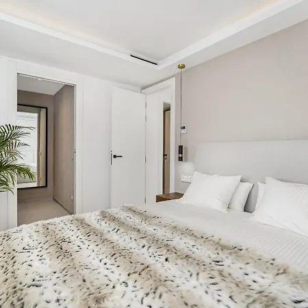 Holiday home Casa Penati - Marbellamar